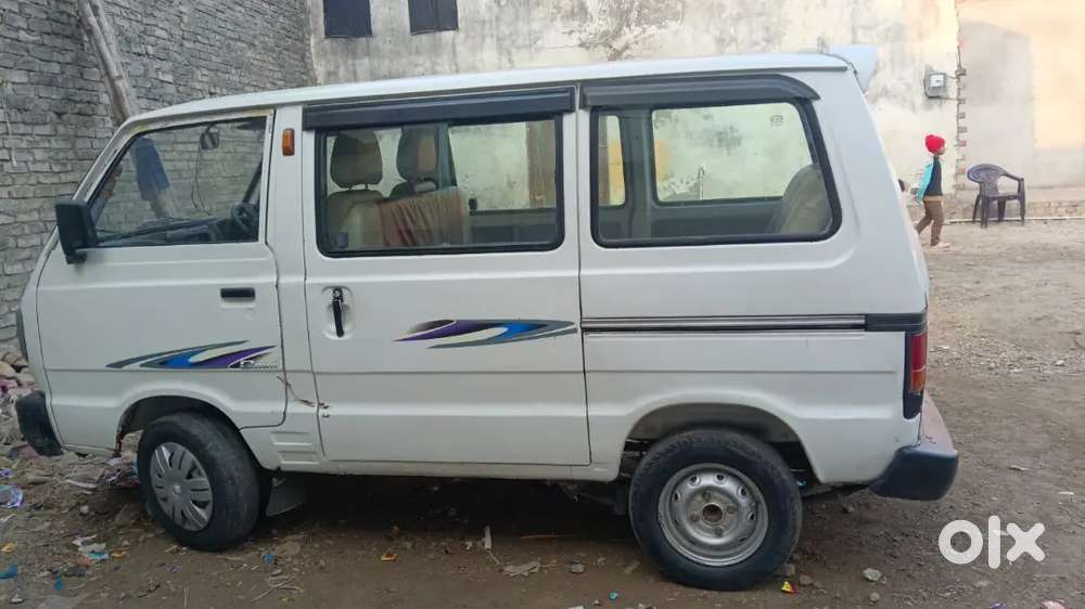 Maruti Suzuki Omni 2016