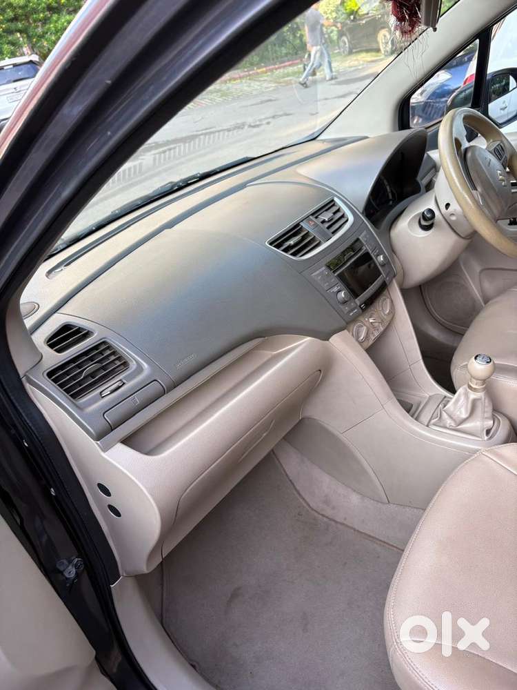 Maruti Suzuki Ertiga Petrol 2013