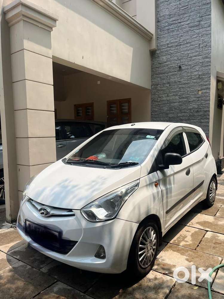 Hyundai Petrol Car 2018
