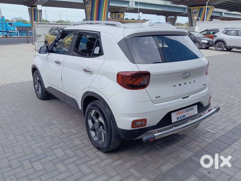 Hyundai Venue 1.0 Sx Turbo Dct, 2021, Petrol