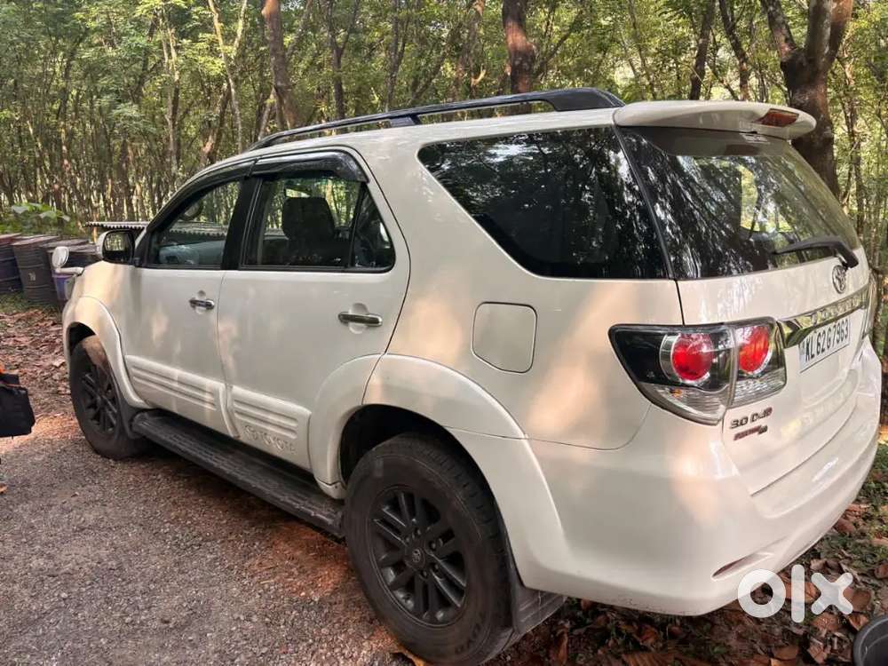 Toyota Fortuner 2015 4x4 Automatic