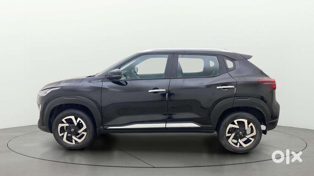 Nissan Magnite 1.0 Xv, 2022, Petrol