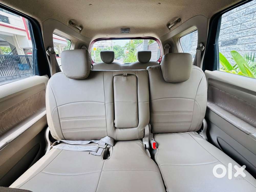 Maruti Suzuki Ertiga Zxi Shvs, 2015, Petrol