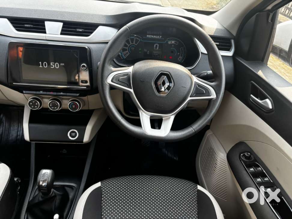 Renault Triber Rxz, 2020, Petrol