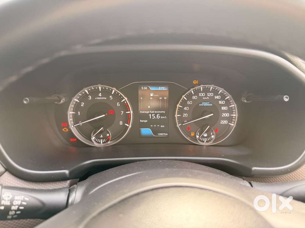 Maruti Suzuki Brezza 1.5 Zxi Smart Hybrid, 2023, Petrol