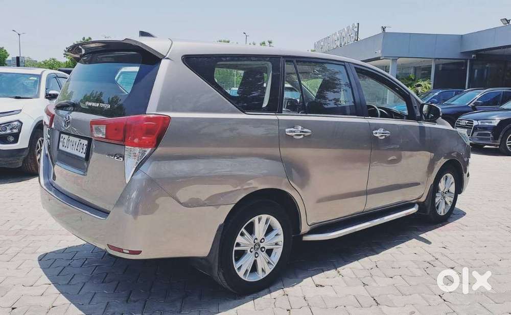 Toyota Innova Crysta 2.8z Automatic, 2018, Diesel