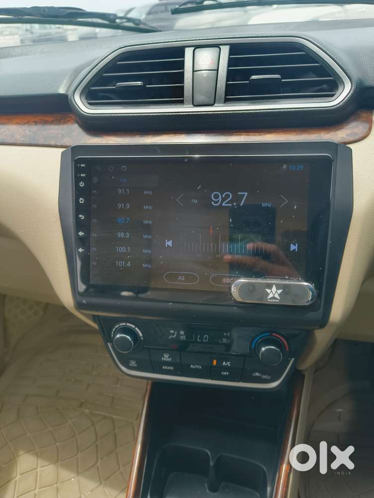 Maruti Suzuki Dzire 1.2 Zxi Amt, 2017, Petrol