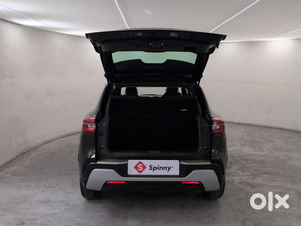 Nissan Magnite 1.0 Xv Premium Turbo Cvt, 2022, Petrol