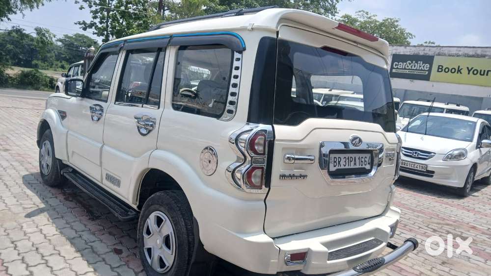 Mahindra Scorpio S2, 2016