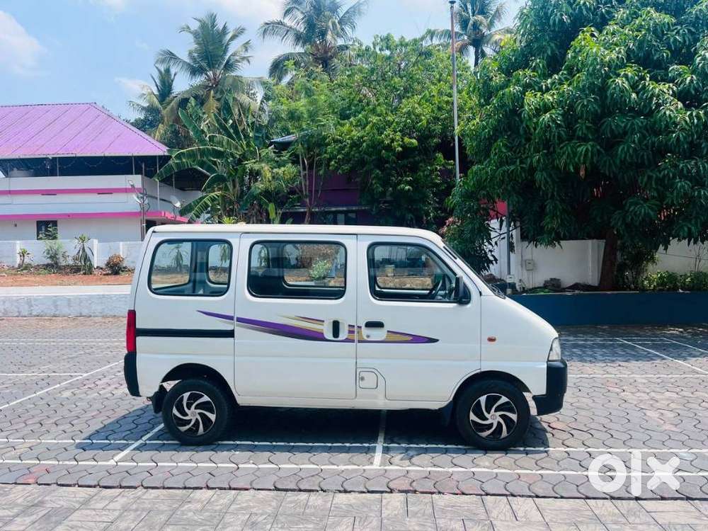 Maruti Suzuki Eeco 5 Seater Ac, 2017, Petrol