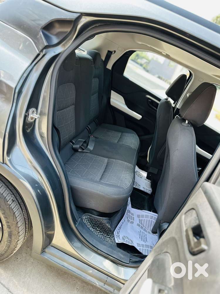 Tata Punch Accomplished Dazzle Sunroof Cng, 2023, Cng & Hybrids