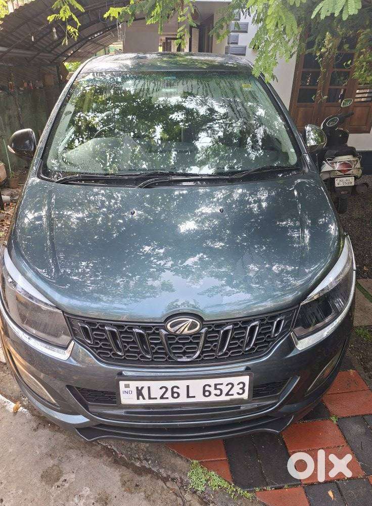 Mahindra Marazzo M2 8str, 2020, Petrol