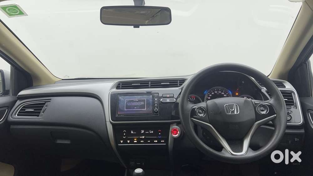 Honda City I-vtec V, 2018, Petrol