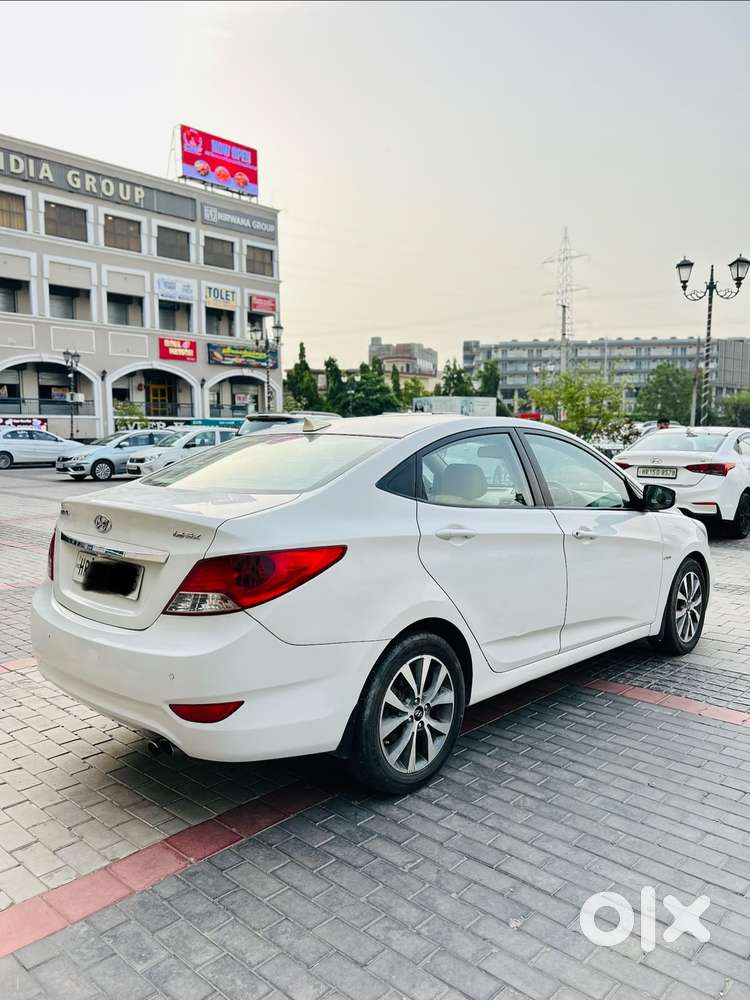 Hyundai Verna 1.6 Sx Crdi (o), 2014, Diesel