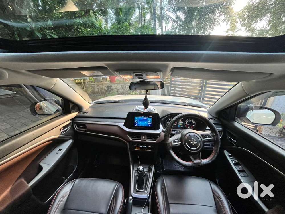 Maruti Suzuki Brezza 2022 Petrol 16450 Km Driven