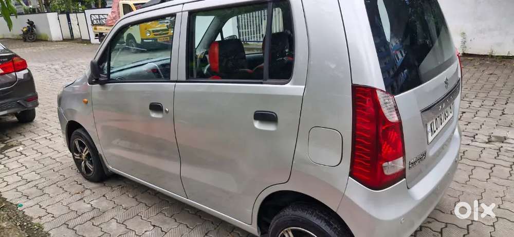 Maruti Suzuki Wagon R Lxi 2012