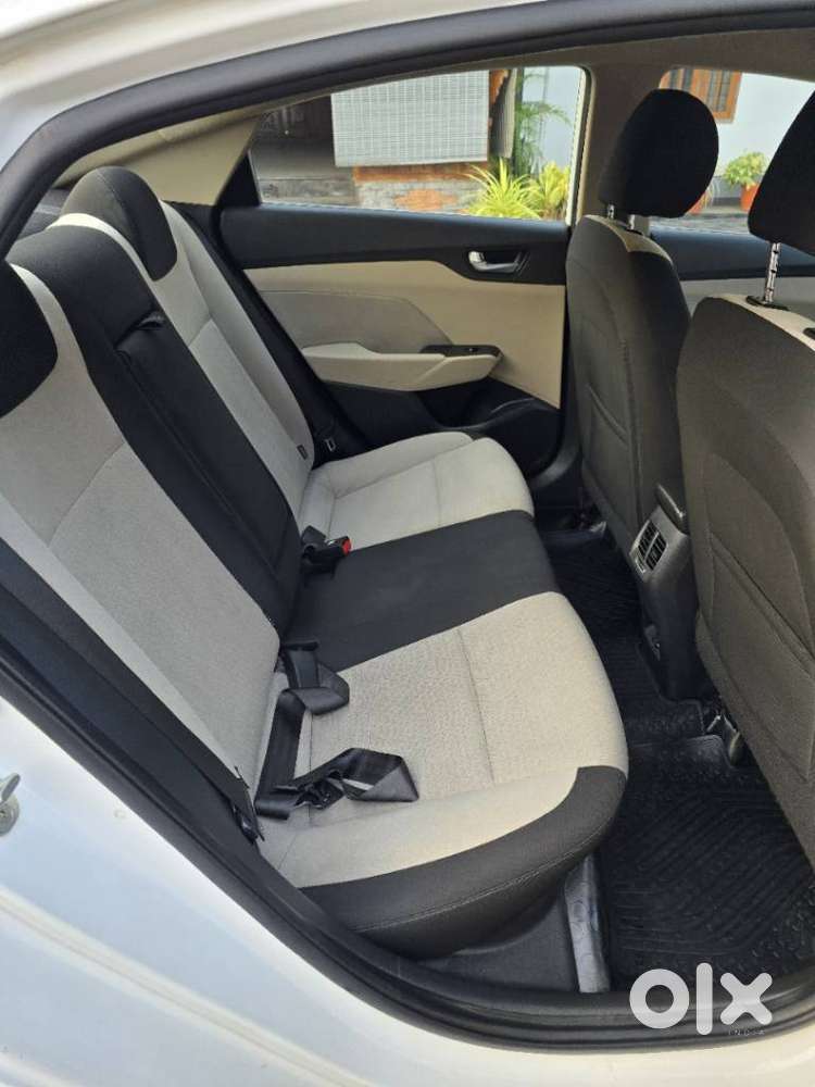 Hyundai Verna, 2018, Petrol