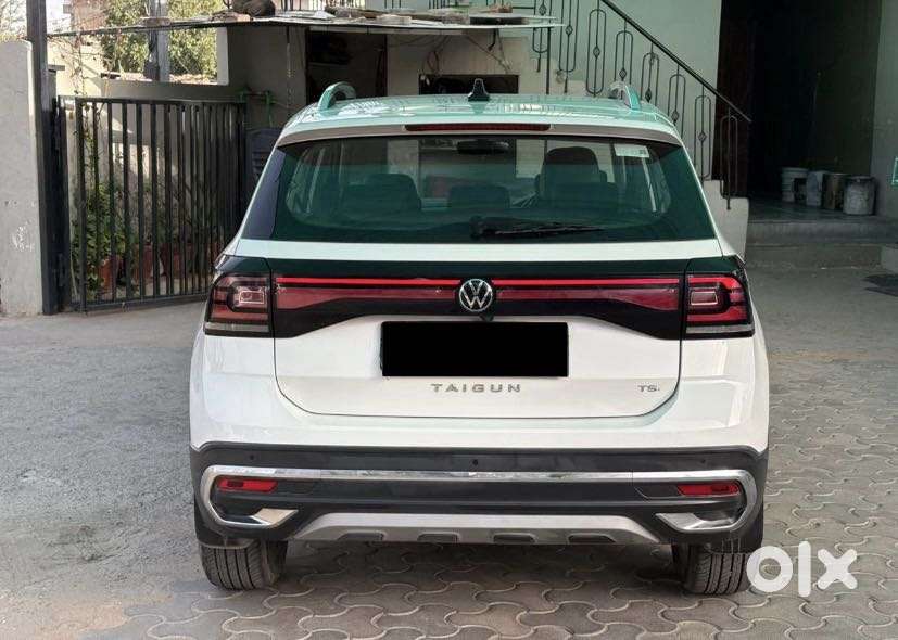 Volkswagen Taigun 1.0 Tsi Topline At, 2024, Petrol