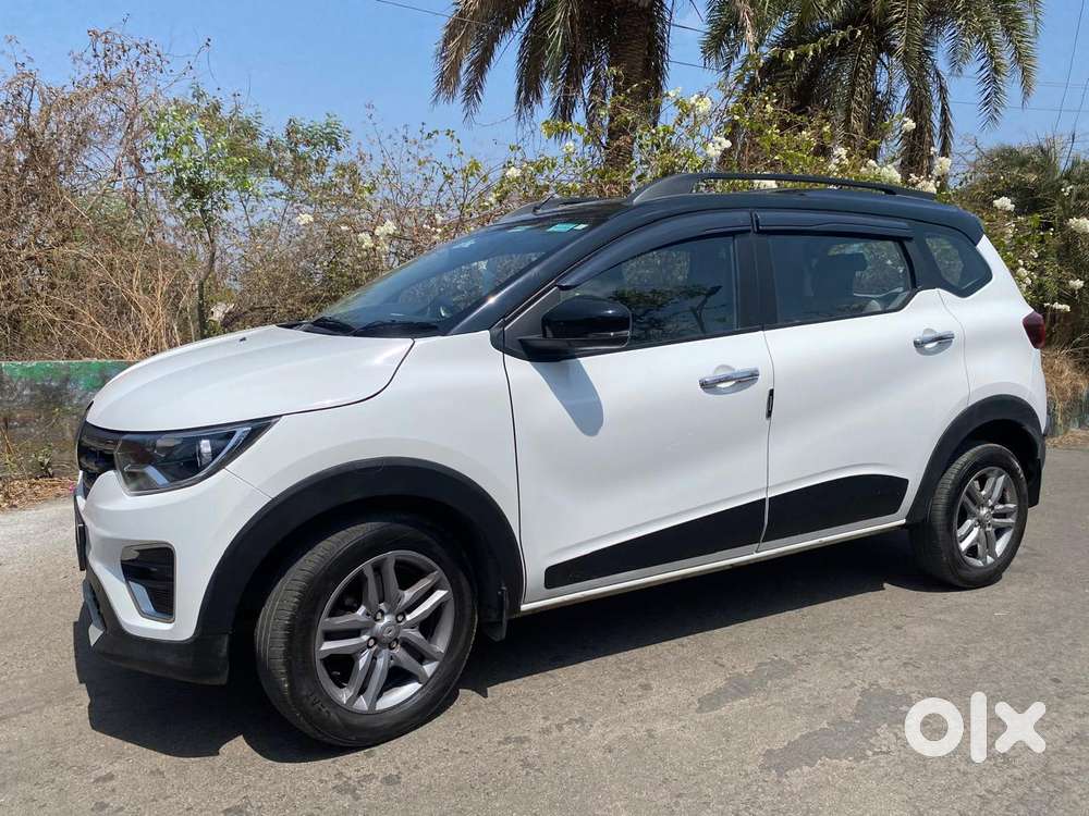 Renault Triber Rxz, 2024, Petrol