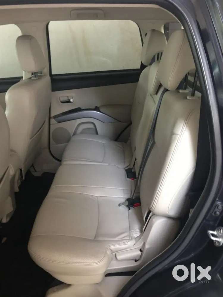 For Sale: Mitsubishi Outlander Suv - Immaculate Condition, 50% Ncb!