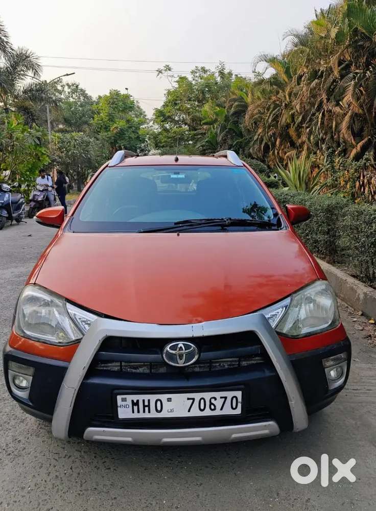 Toyota Etios Cross