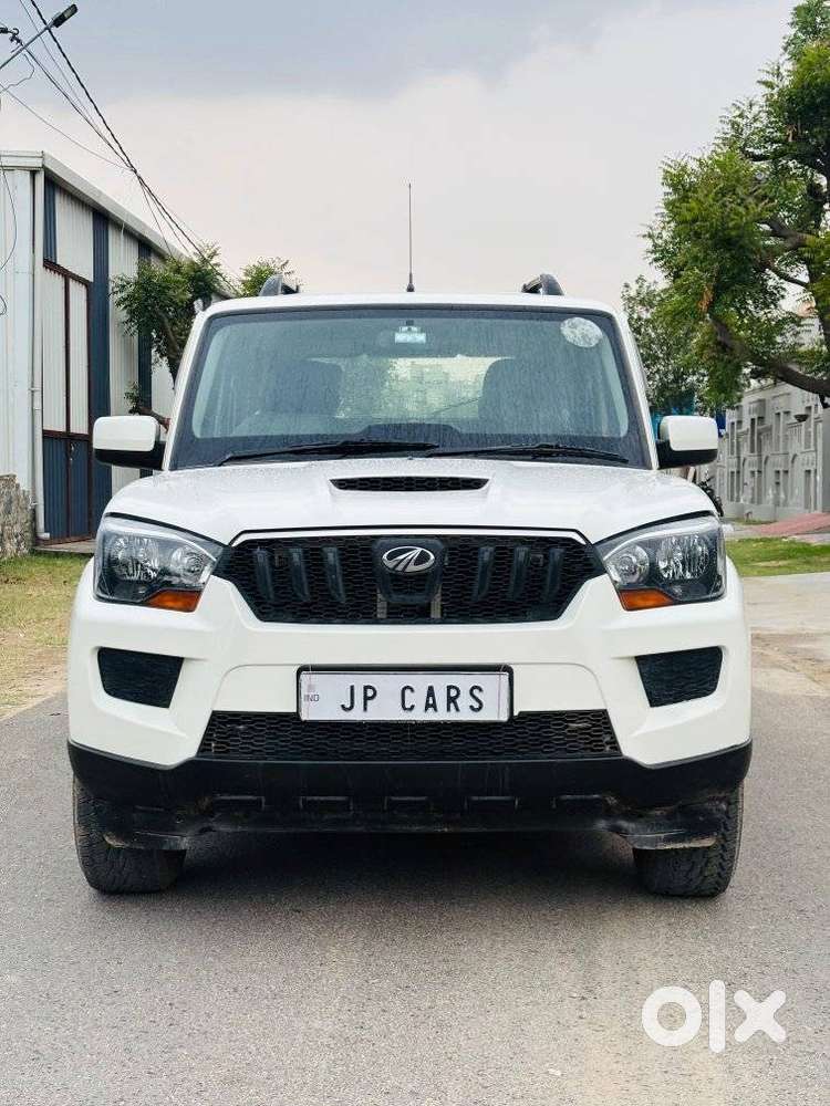 Mahindra Scorpio S6 Plus, 2017, Diesel