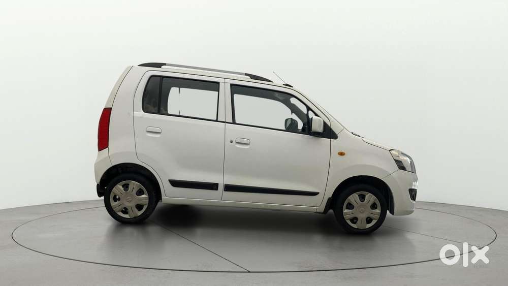 Maruti Suzuki Wagon R 1.0 Vxi, 2016, Petrol