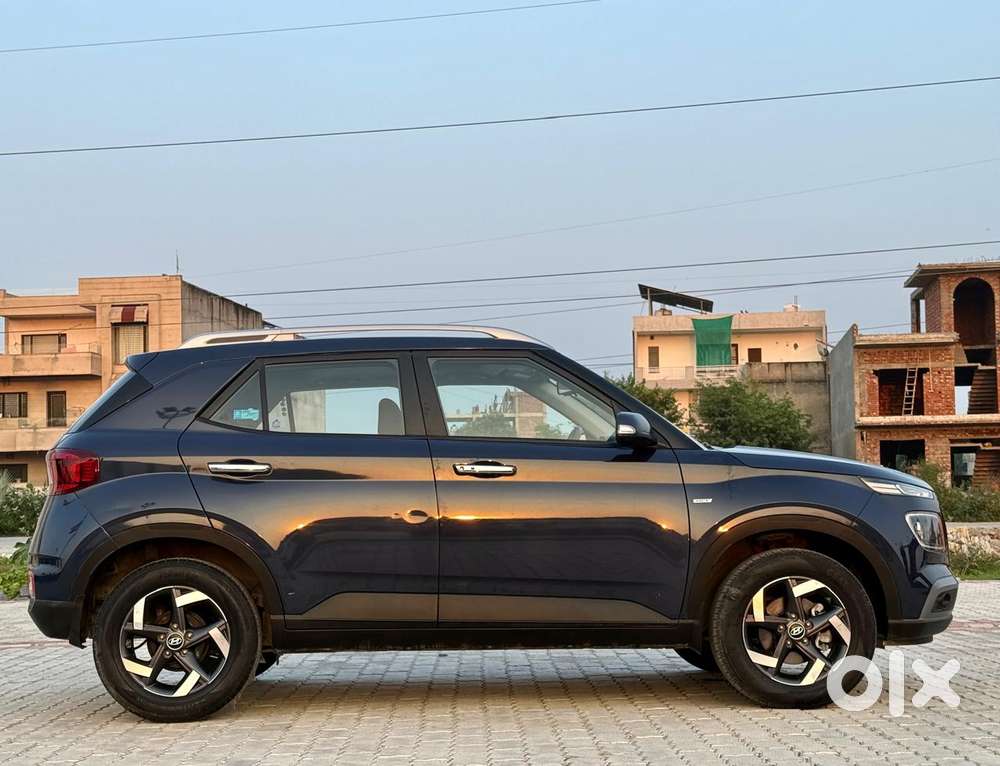 Hyundai Venue Sx Plus Turbo Dct, 2021, Petrol