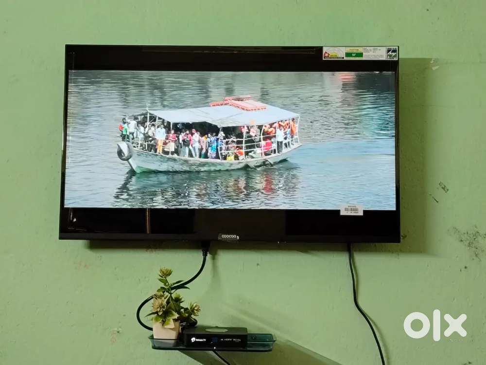 Coocaa 32 Smart LED TV