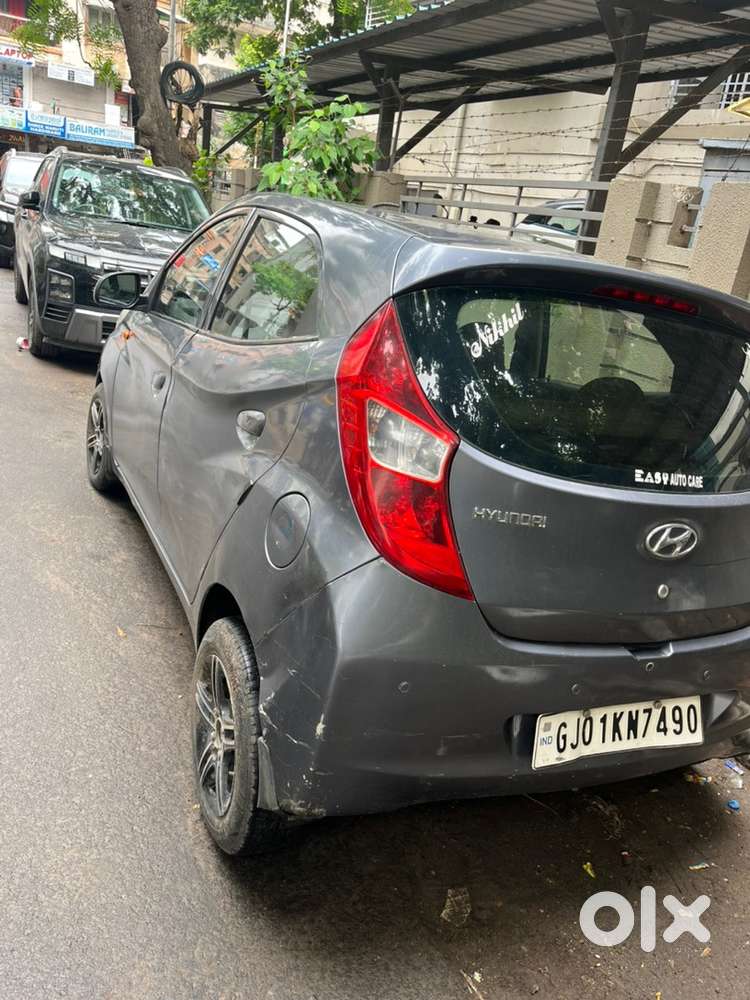 Hyundai Eon Petrol 2012 Year