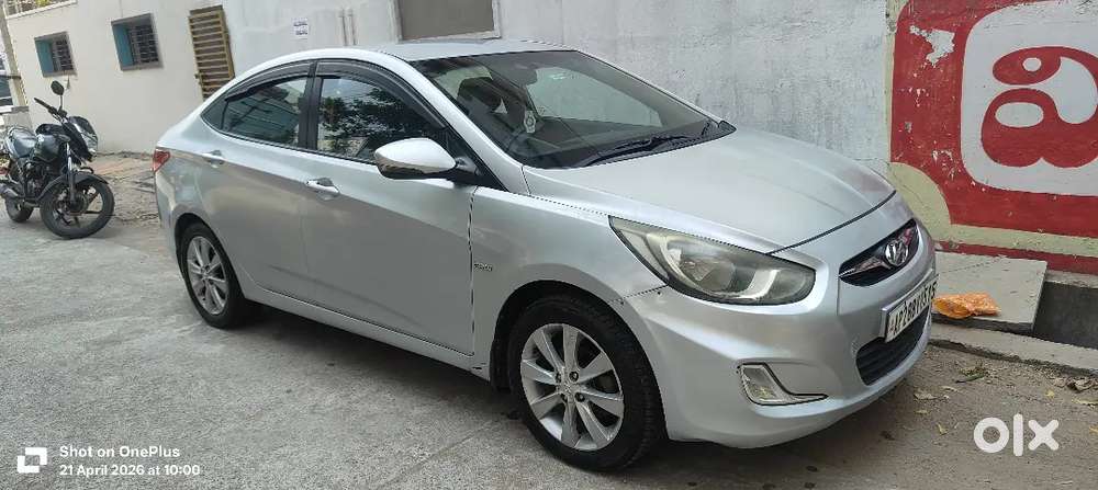 Hyundai Verna 2013 Manual