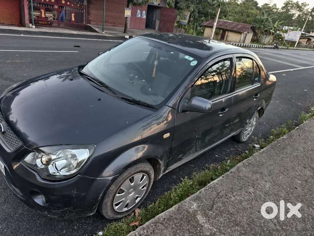 Ford Fiesta Classic 2012 Petrol