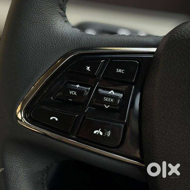 Mahindra Xuv700 2.2 Ax 7 Diesel At Str, 2024, Diesel