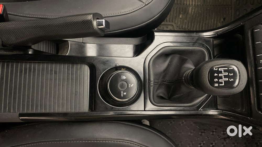 Tata Nexon 1.5 Revotorq Xz Plus Hs Dark Edition, 2022, Petrol