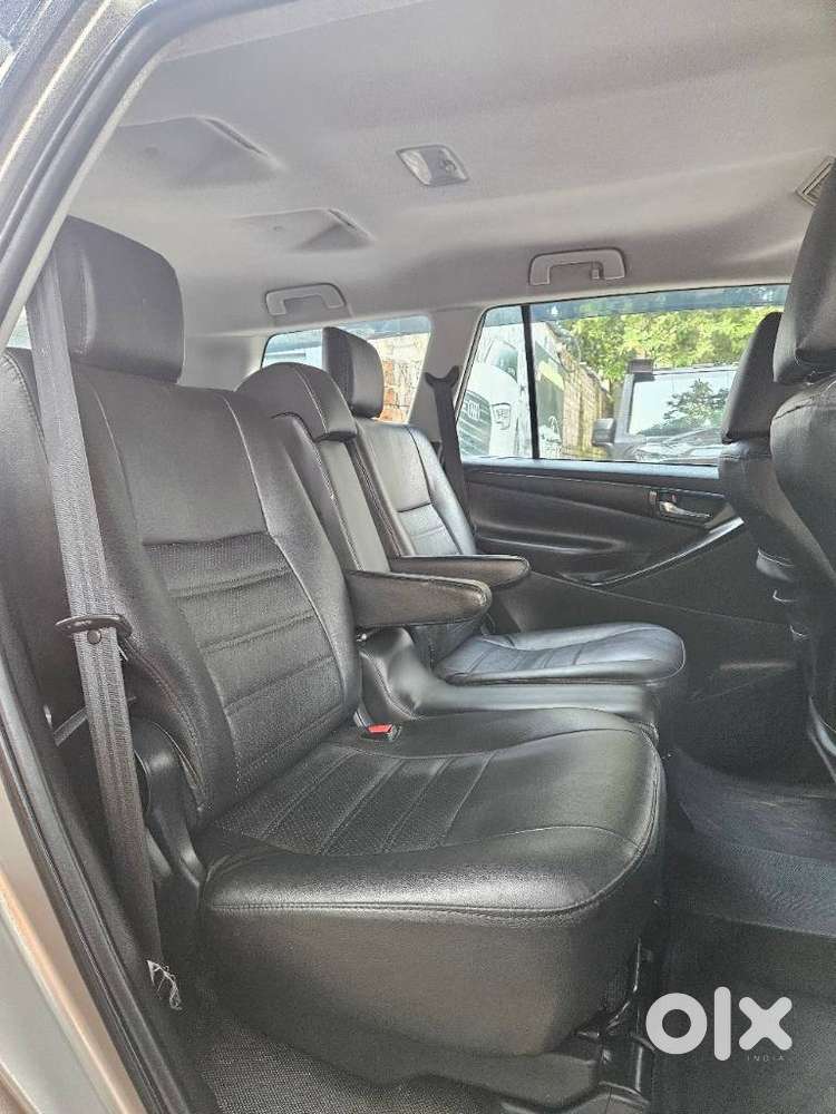 Toyota Innova Crysta 2.4 G Mt, 2018, Diesel