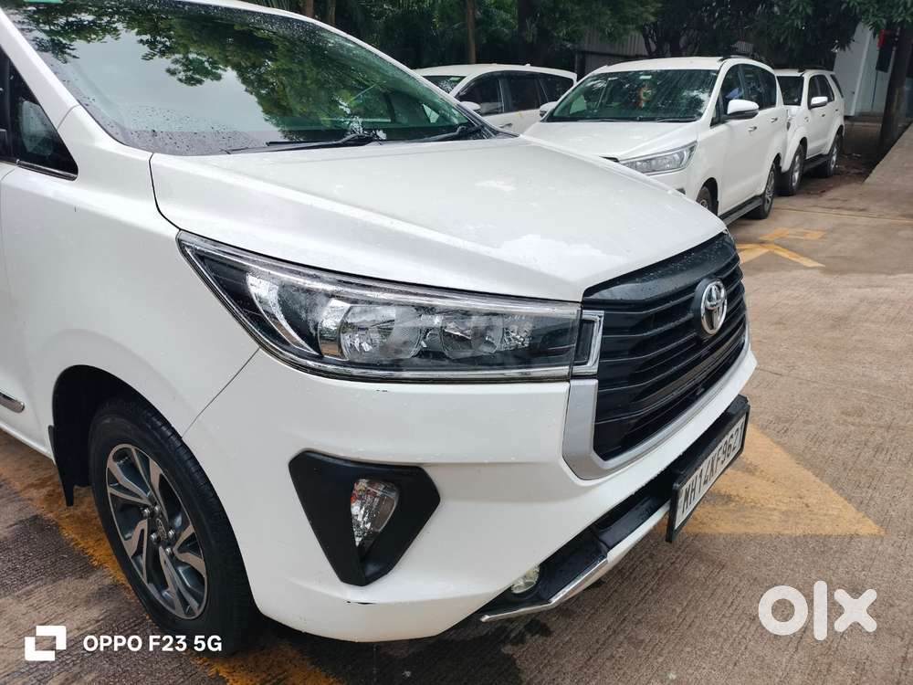 Toyota Innova Crysta 2.4 G Mt, 2022, Diesel