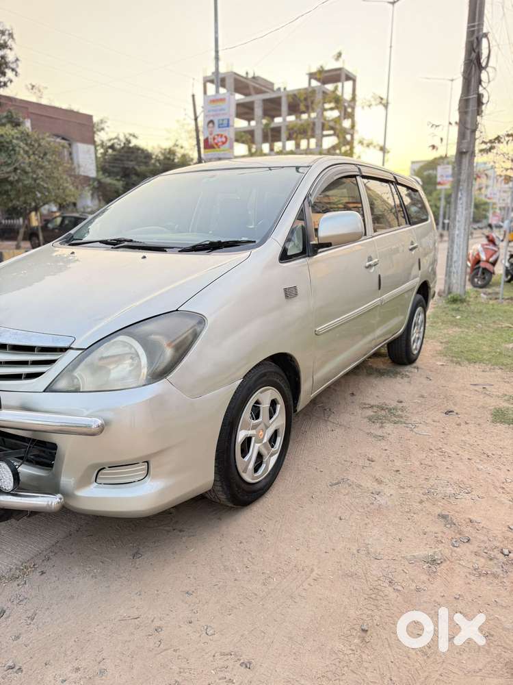 Toyota Innova 2.5 G (diesel) 8 Seater, 2008, Diesel