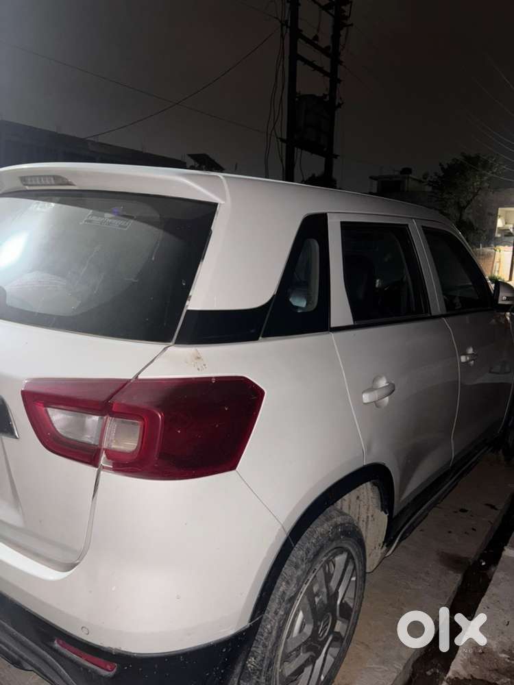 Maruti Brezza Lxi 2021