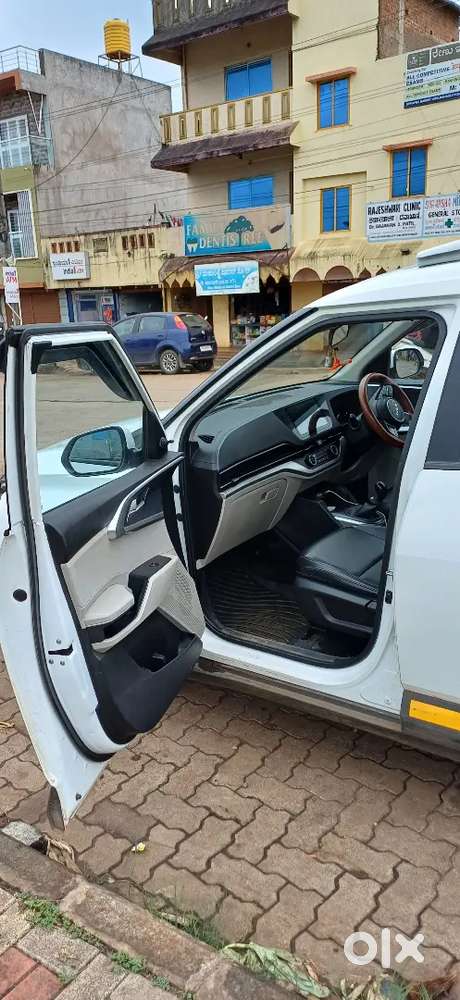 Kia Carens 2023 Diesel Well Maintained Life Time Tax Paid