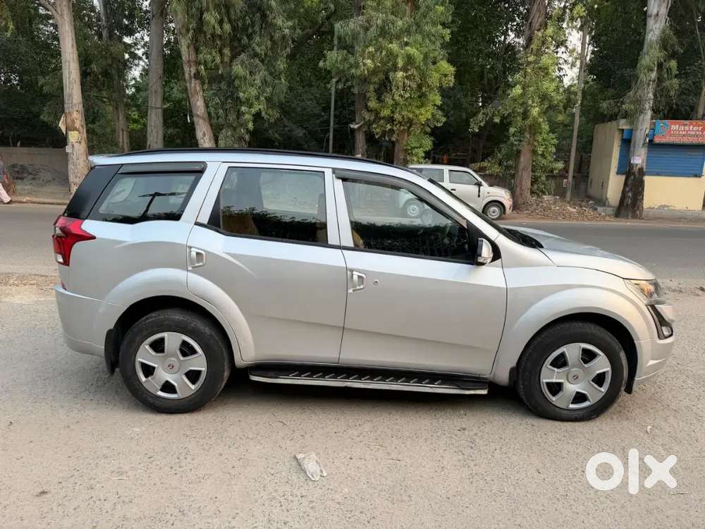 Mahindra Xuv500 2021 Diesel Well Maintained