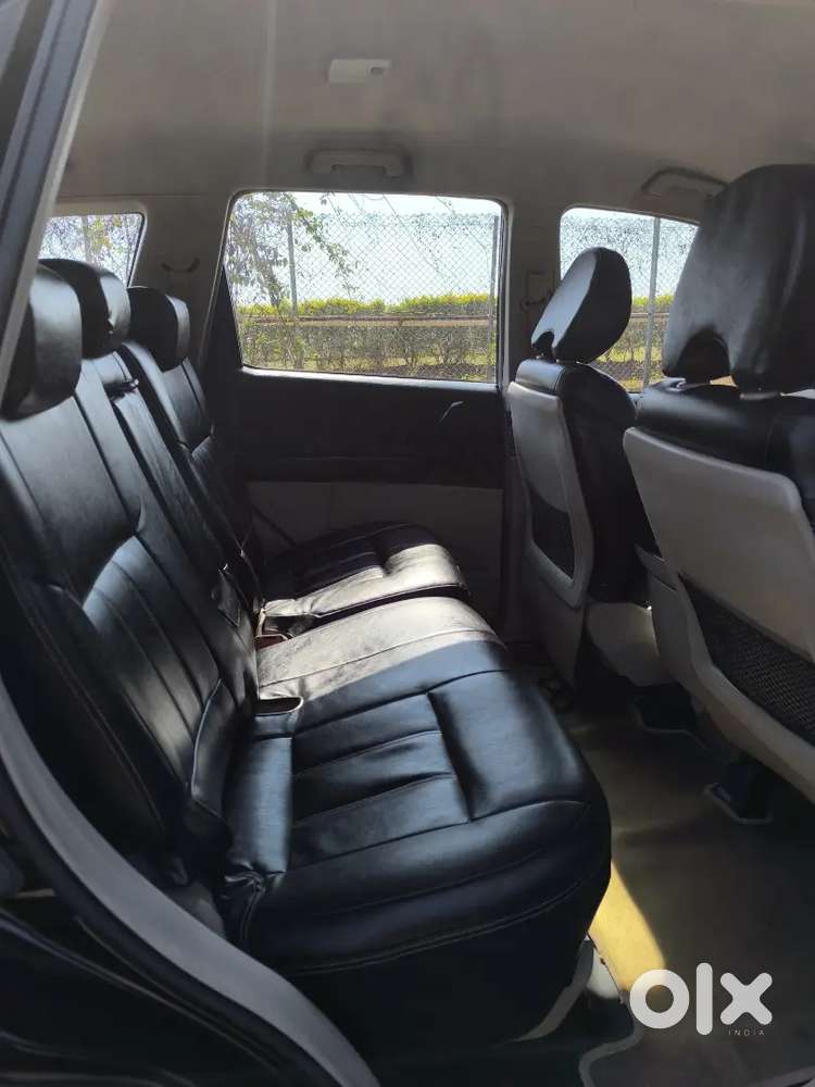 Mahindra Xuv500 2017 Diesel 90000 Km Driven