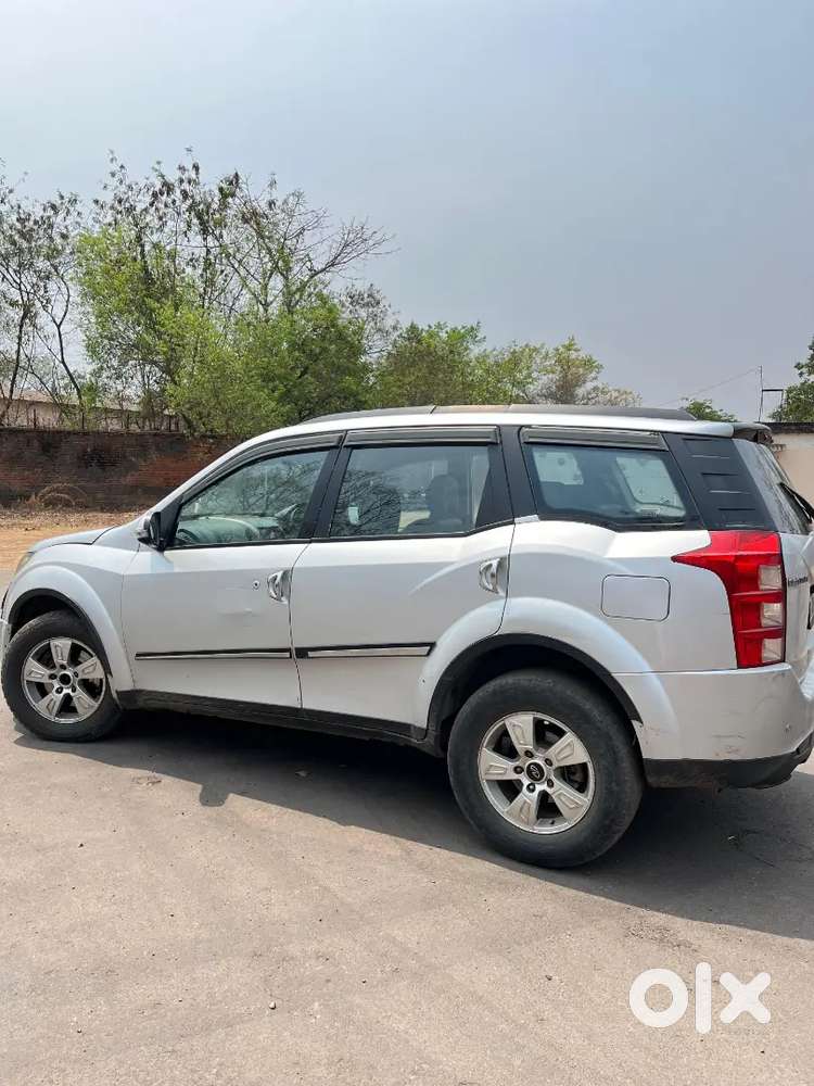 Mahindra Xuv500 2013 Diesel 140000 Km Driven Good Condition