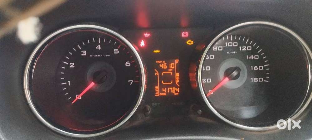 Mahindra Tuv 300 T8, 2017, Diesel