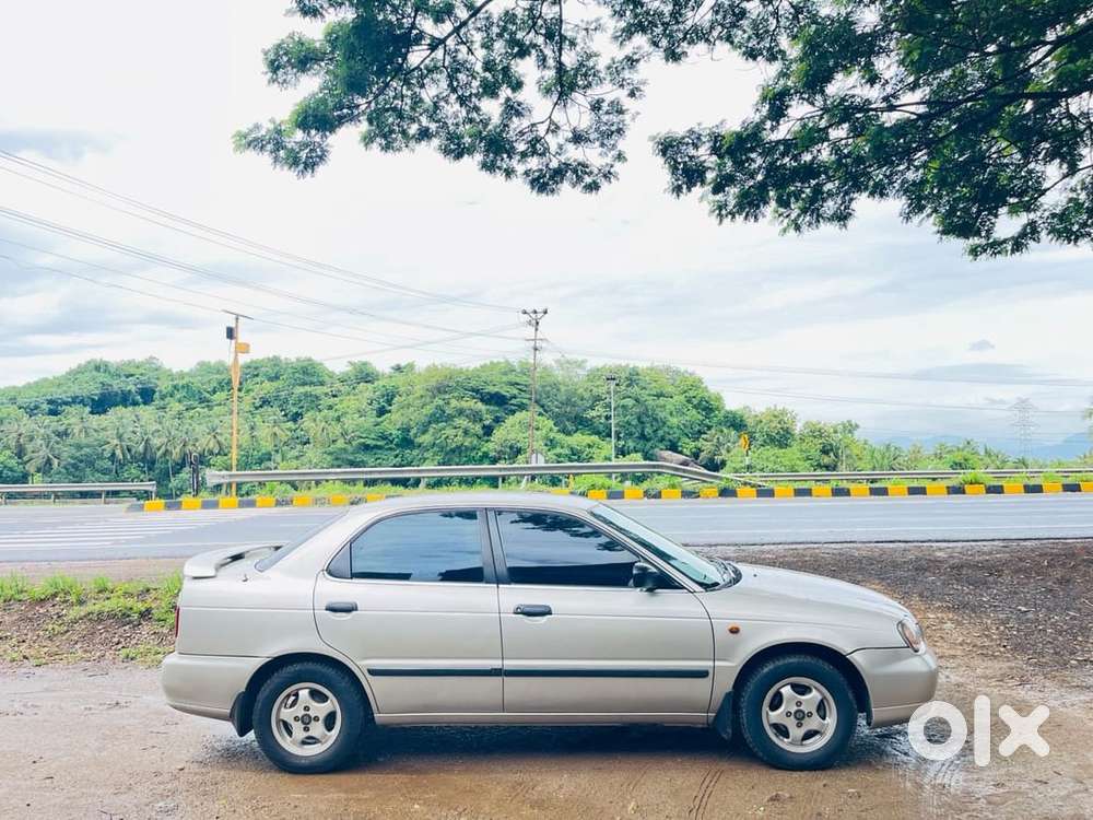 2004 Maruti Baleno Sedan Full Option