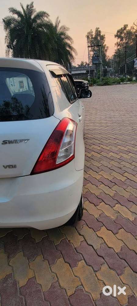 Maruti Suzuki Swift Vdi, 2012, Petrol