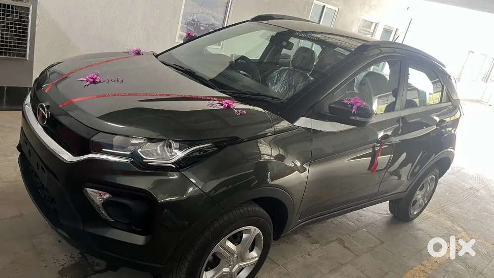 Tata Nexon Revotron Xm 2023