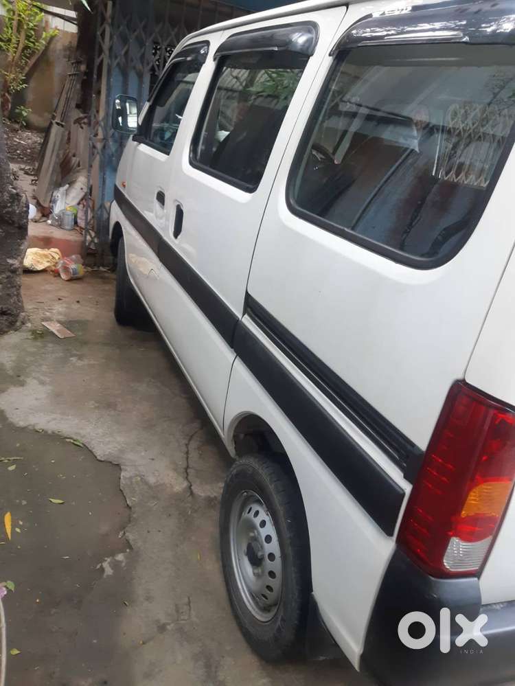 Maruti Suzuki Eeco 2024 Petrol Well Maintained