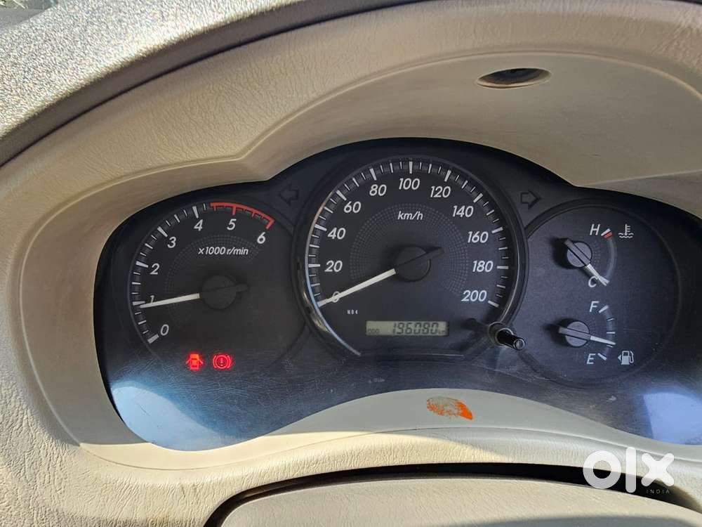 Toyota Innova 2014 Diesel Well Maintained