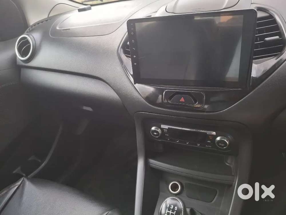 Ford Figo 1.2 Titanium Petrol 2016