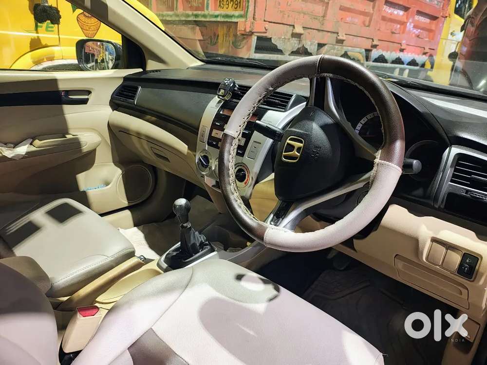 Honda City Petrol Manual 2011